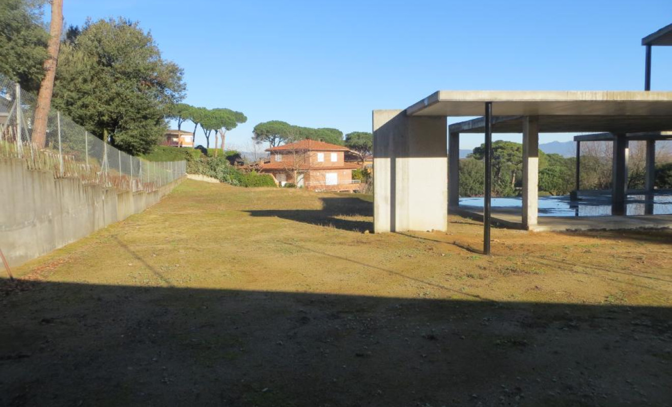 Herverkoop - Villa - Vilanova del Vallès