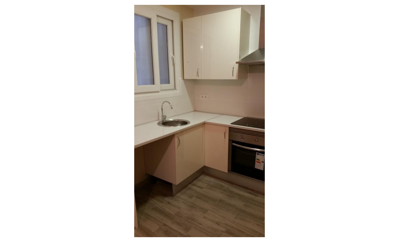 Reventa - Apartamento / piso - Barcelona - Ciutat Vella