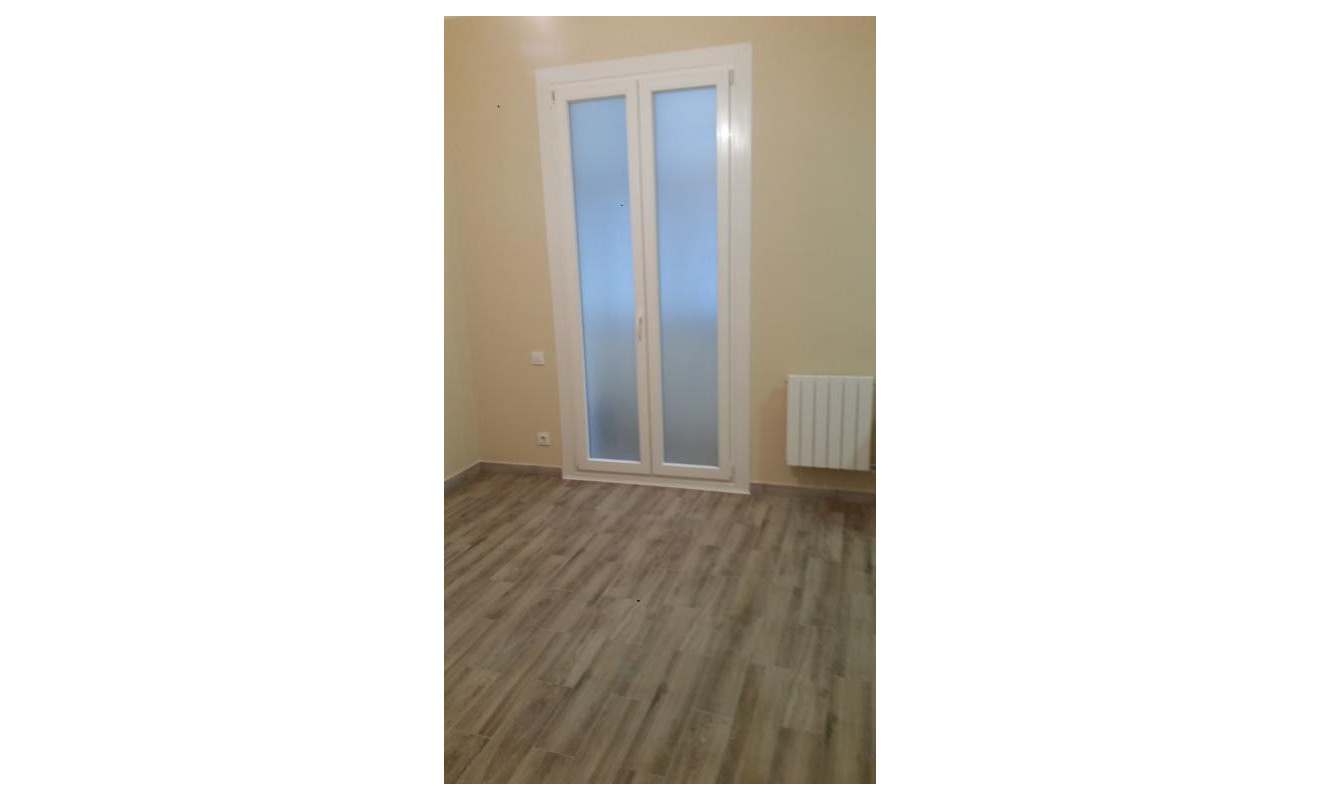 Reventa - Apartamento / piso - Barcelona - Ciutat Vella