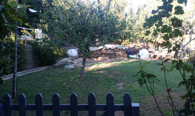 Resale - Villa - Vallirana