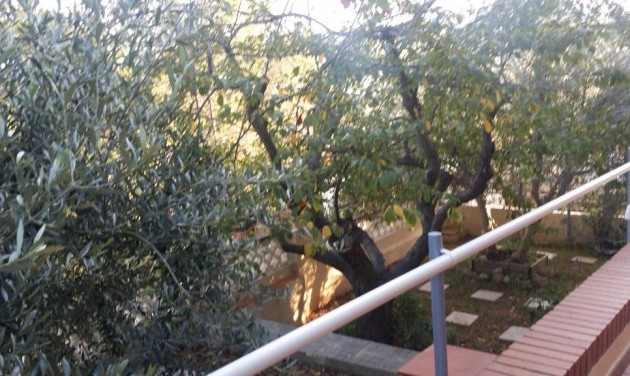Resale - Villa - Vallirana