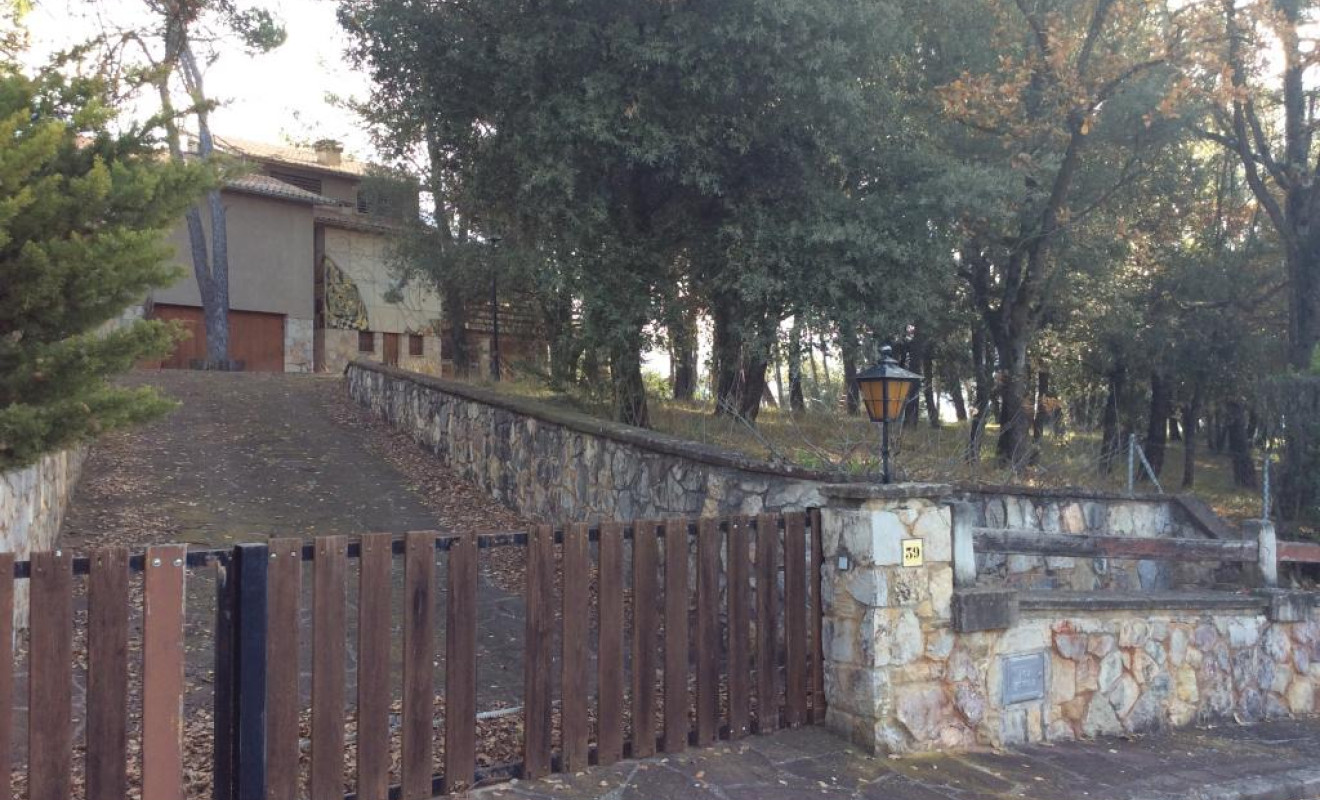 Reventa - Chalet - Seva