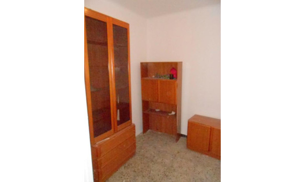 Reventa - Apartamento / piso - Hospitalet de Llobregat, l - Centre