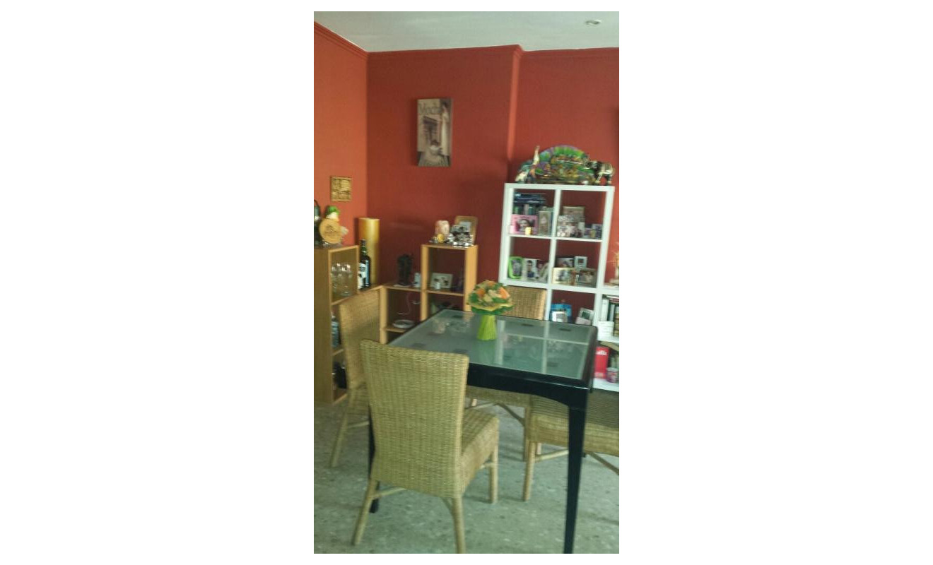 Reventa - Apartamento / piso - Olesa de Montserrat - Eixample