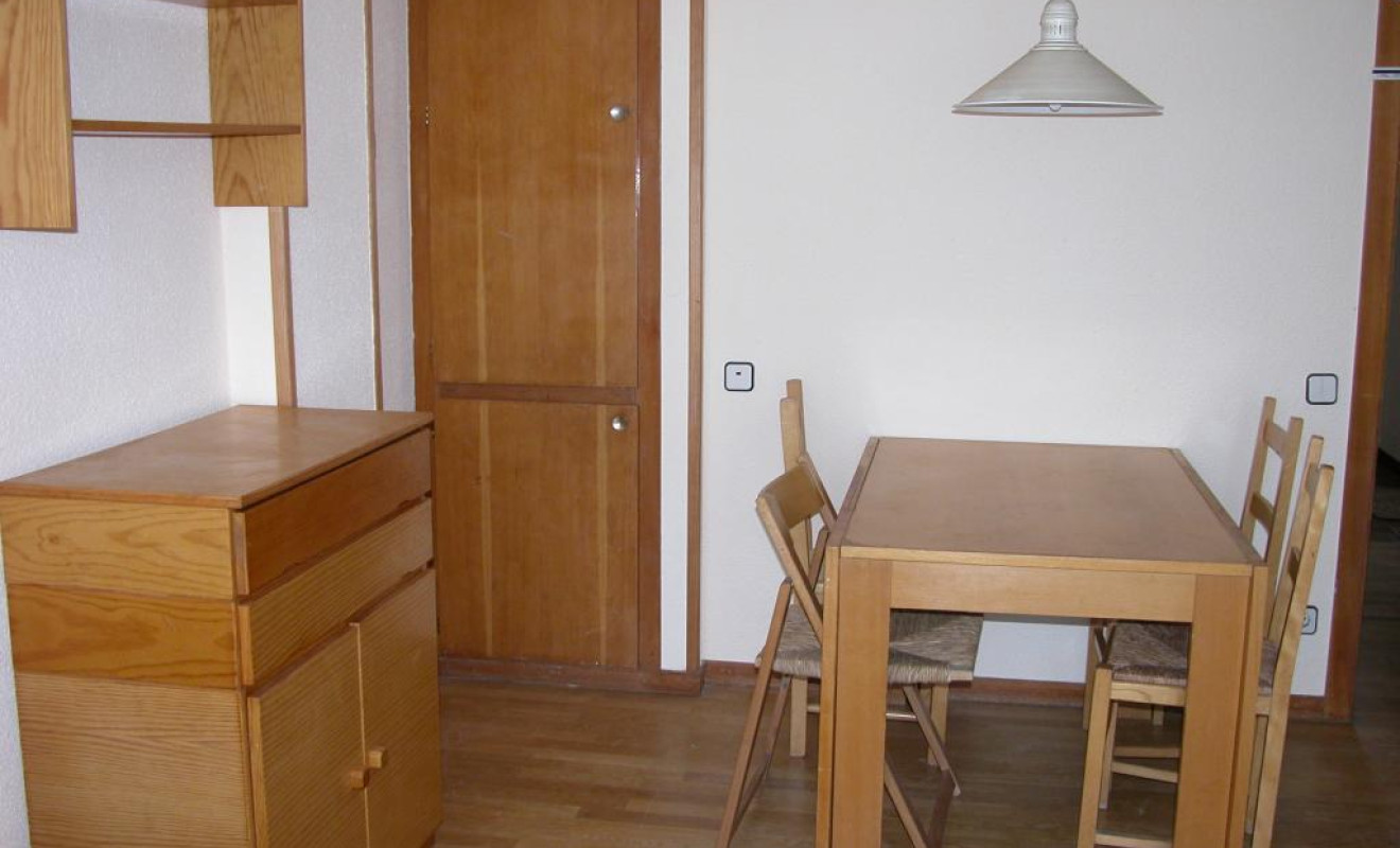 Reventa - Apartamento / piso - Molina, La