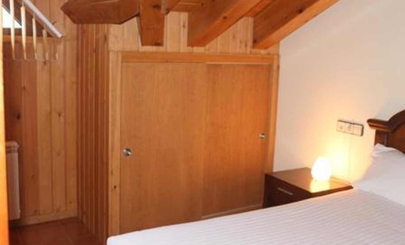 Resale - Duplex - Molina, La