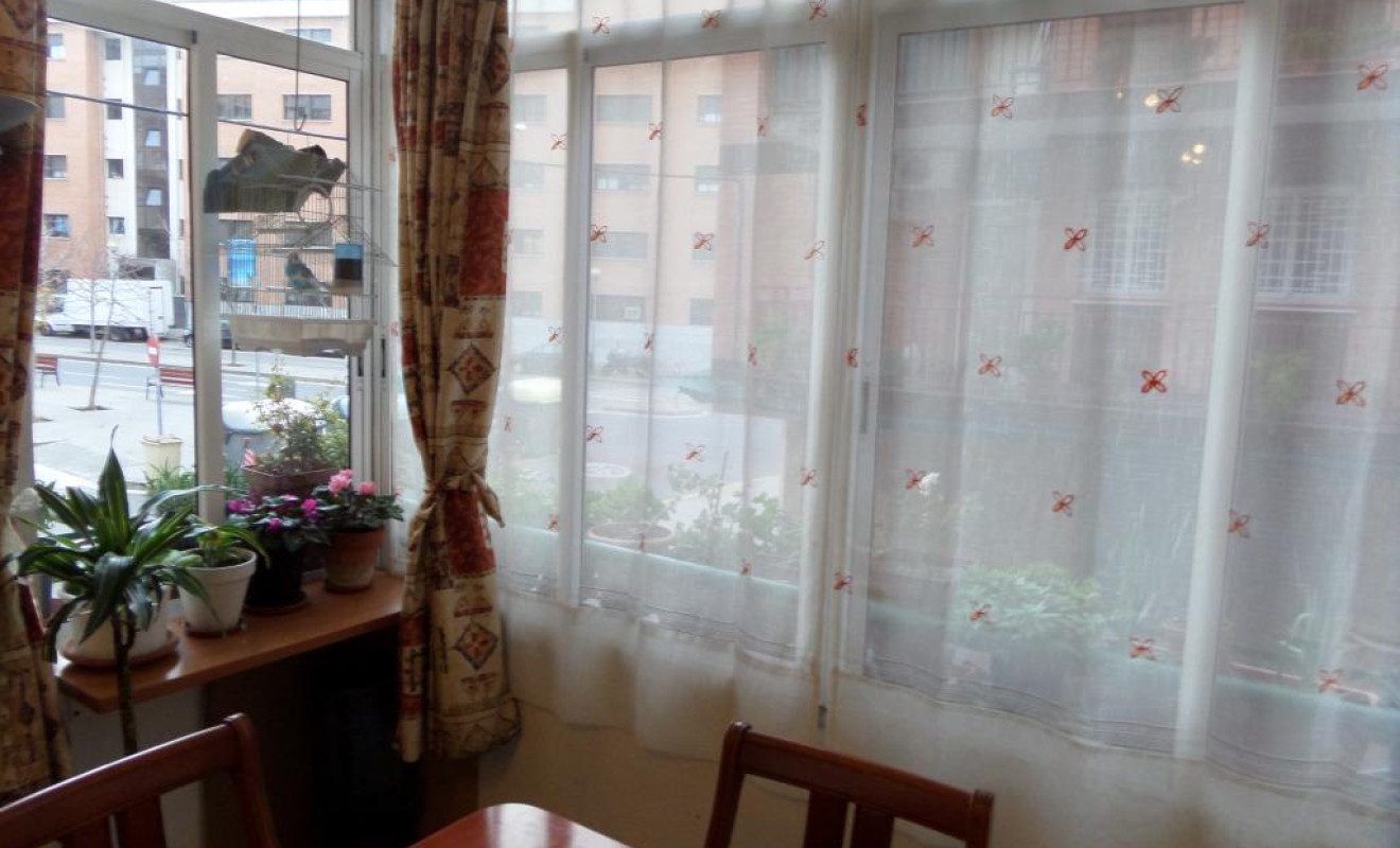 Reventa - Apartamento / piso - Sant Boi de Llobregat - Marianao