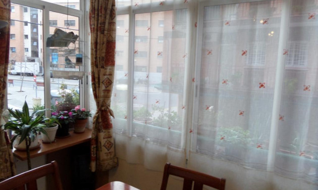 Reventa - Apartamento / piso - Sant Boi de Llobregat - Marianao