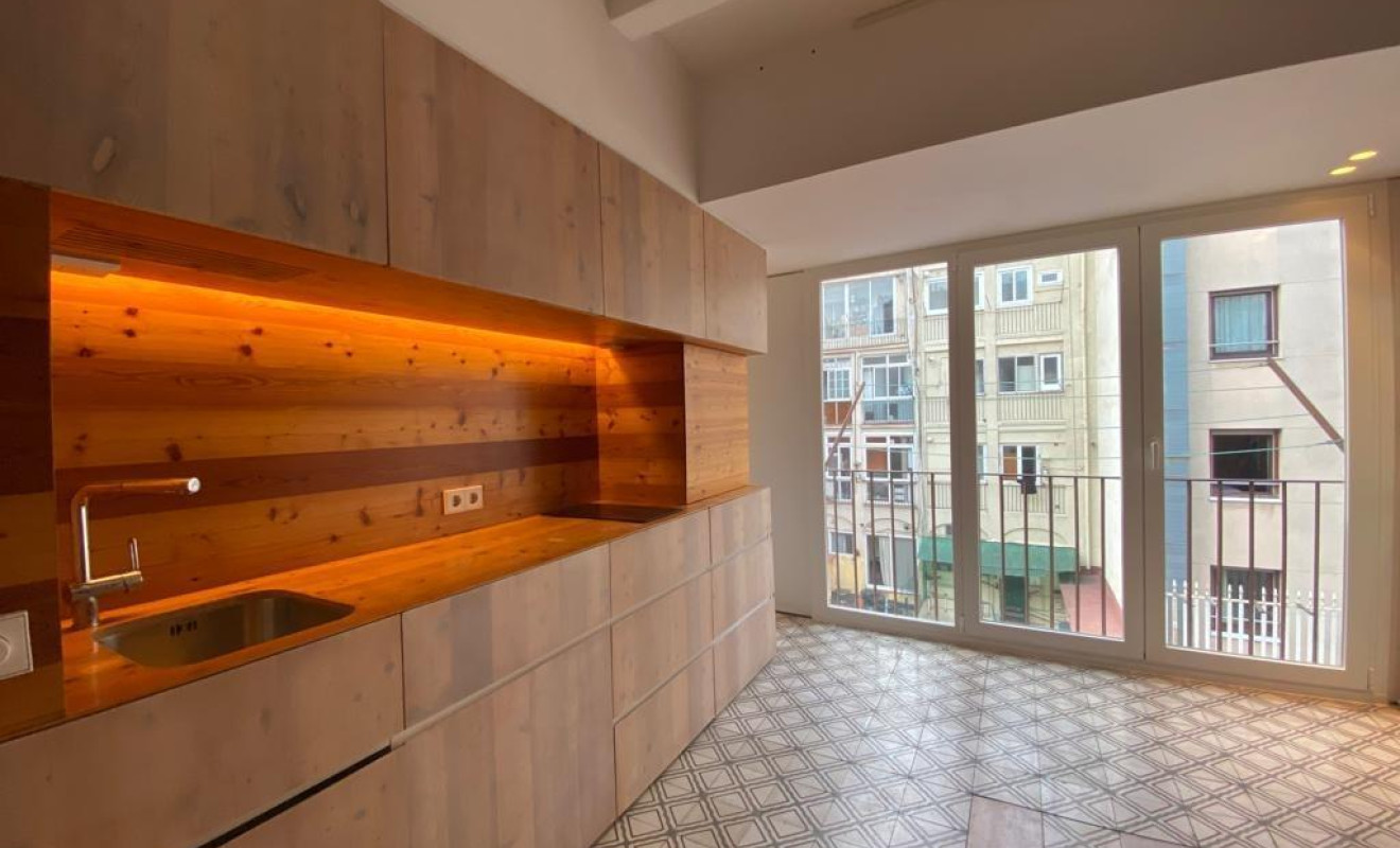 Herverkoop - Appartement / flat - Barcelona - Eixample / Antiga Esquerra Eixample