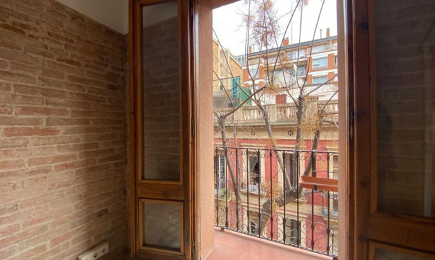 Herverkoop - Appartement / flat - Barcelona - Eixample / Antiga Esquerra Eixample