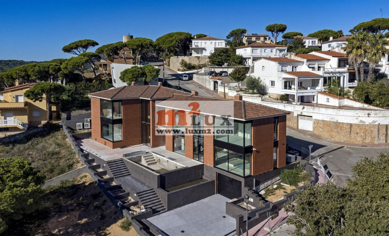 Obra nueva - Chalet - Sant Feliu de Guixols - Camí Bateries