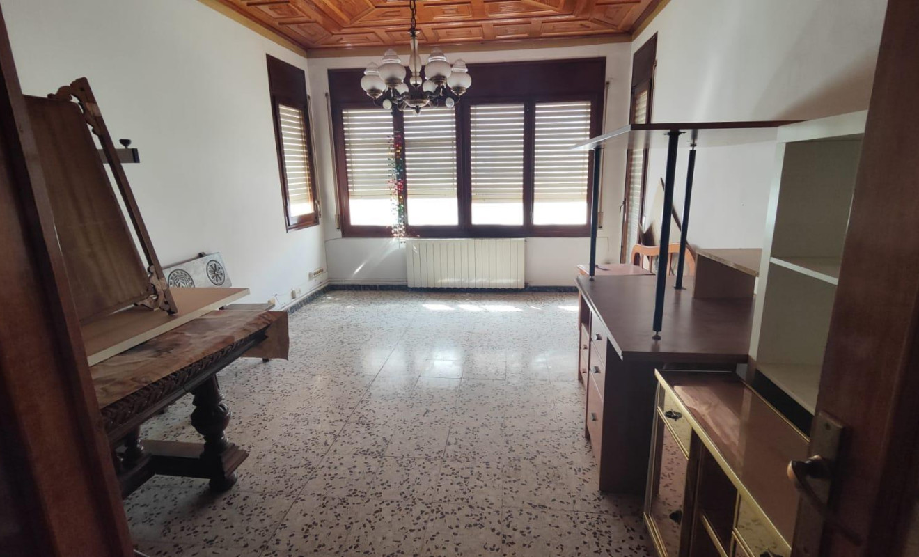 Reventa - Chalet - Vilafranca del Penedès - L'Espirall