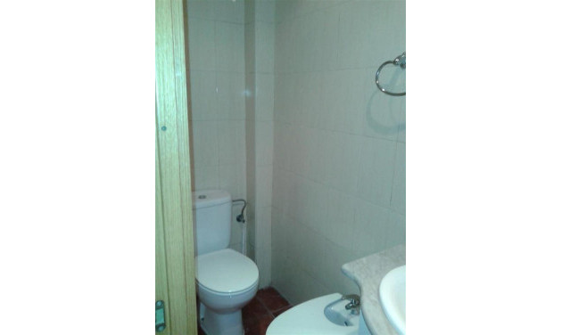 Reventa - Apartamento / piso - Hospitalet de Llobregat, l - Collblanc