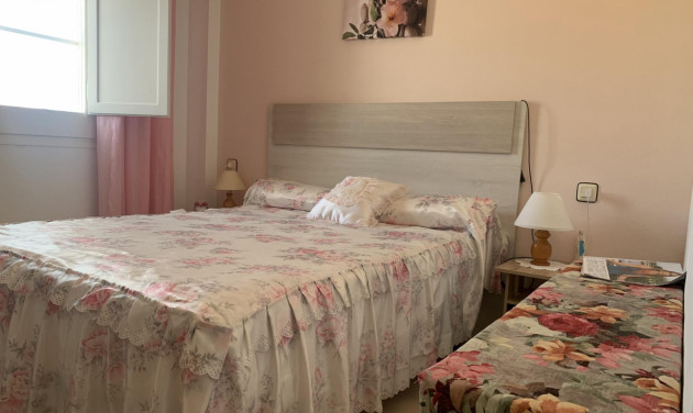 Reventa - Apartamento / piso - Roses - Santa Margarita