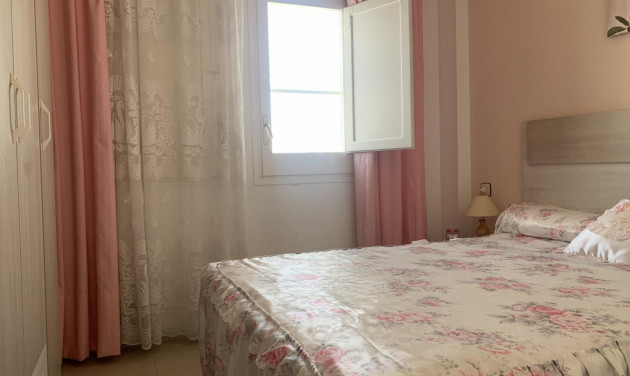 Reventa - Apartamento / piso - Roses - Santa Margarita