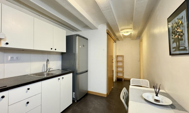 Reventa - Apartamento / piso - Barcelona - Ciutat Vella / El Raval