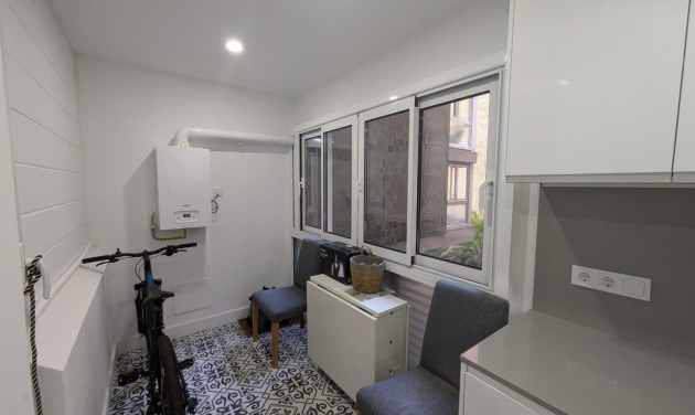 Reventa - Apartamento / piso - Barcelona - Eixample / Nova Esquerra Eixample