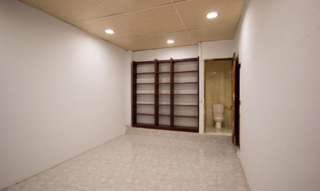 Reventa - Apartamento / piso - Roses - Centre