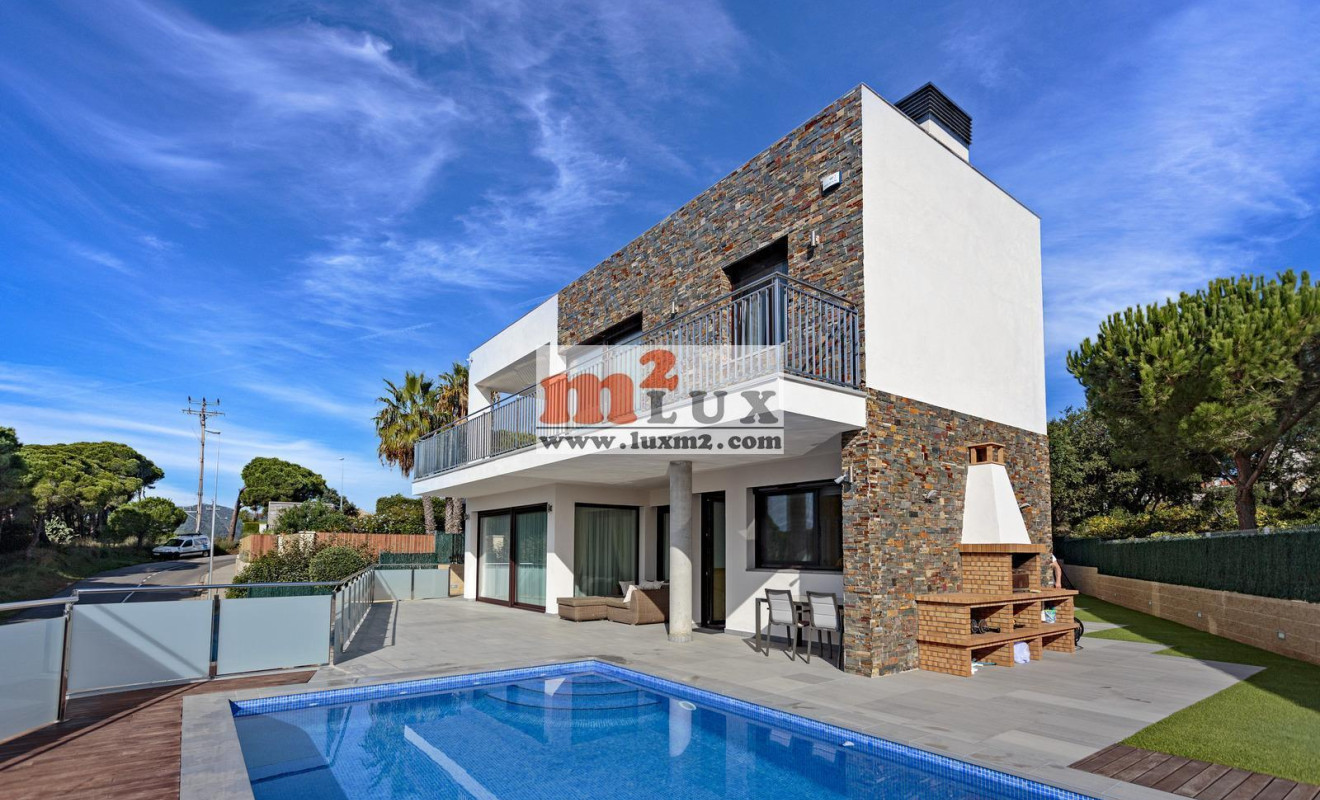 Reventa - Chalet - Sant Feliu de Guixols - Urbanització Les Alzines