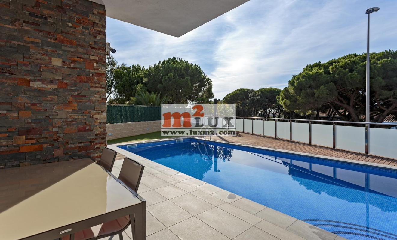 Reventa - Chalet - Sant Feliu de Guixols - Urbanització Les Alzines