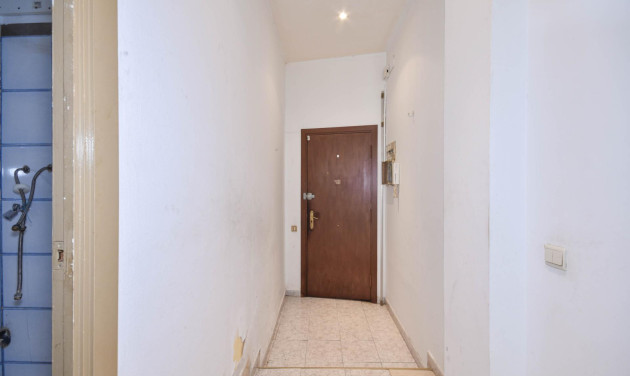 Reventa - Apartamento / piso - Barcelona - Ciutat Vella / Sant Pere