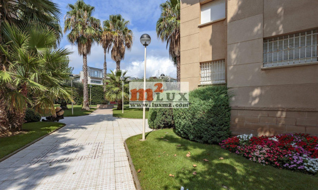 Reventa - Apartamento / piso - Sant Feliu de Guixols - Platja Sant Pol