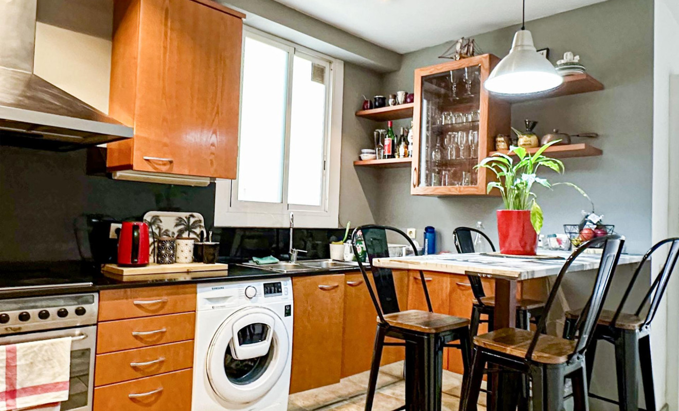 Reventa - Apartamento / piso - Barcelona - Eixample / Antiga Esquerra Eixample