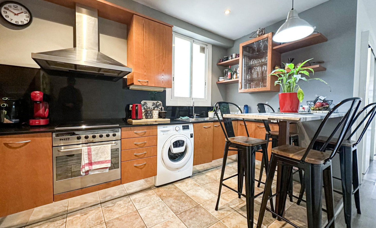 Reventa - Apartamento / piso - Barcelona - Eixample / Antiga Esquerra Eixample