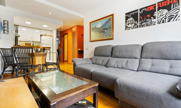 Reventa - Apartamento / piso - Barcelona - Nou Barris / La Prosperitat