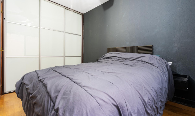 Reventa - Apartamento / piso - Barcelona - Nou Barris / La Prosperitat