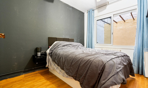 Reventa - Apartamento / piso - Barcelona - Nou Barris / La Prosperitat