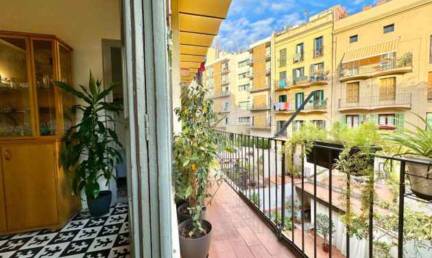 Reventa - Apartamento / piso - Barcelona - Eixample / Dreta Eixample