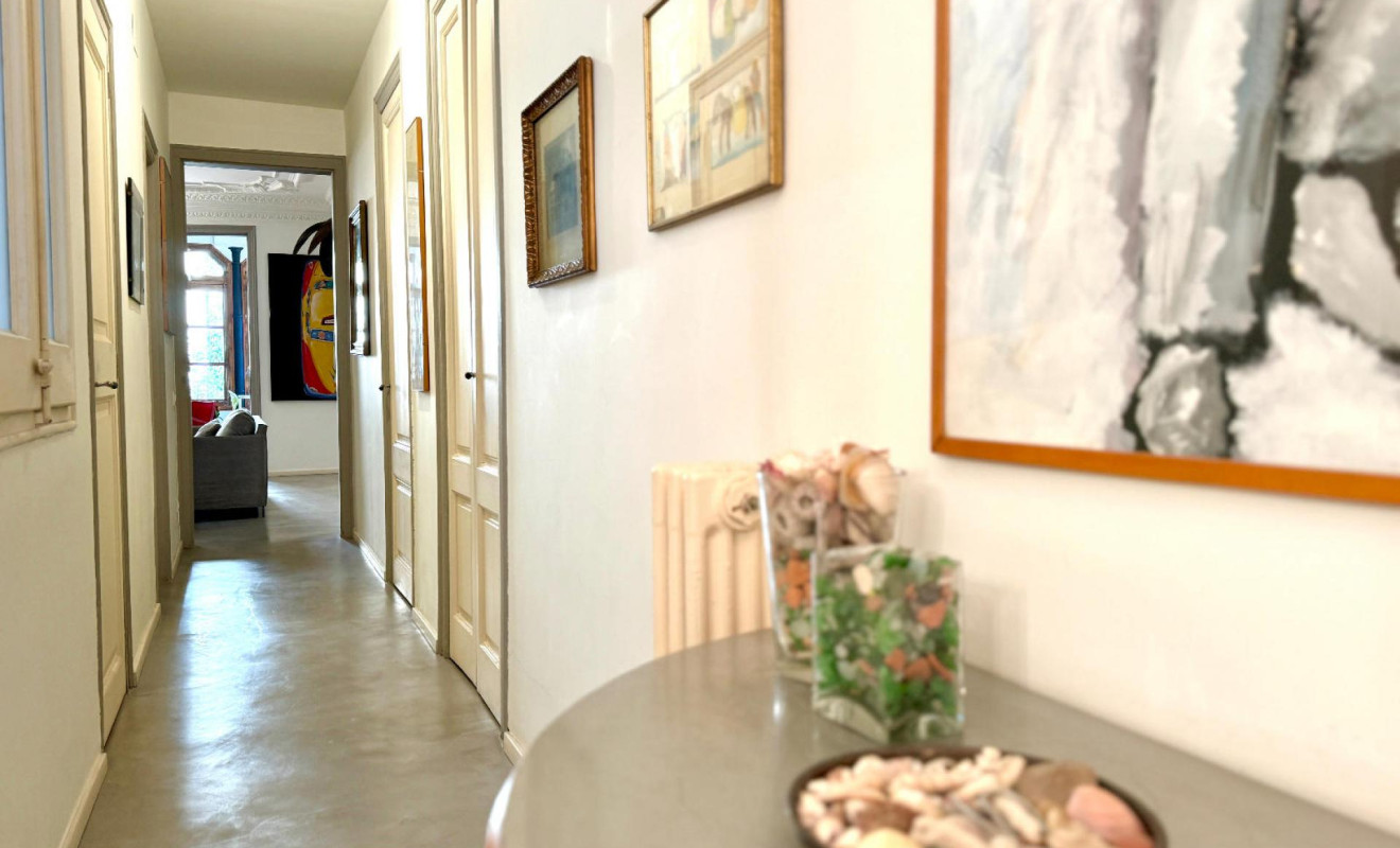 Reventa - Apartamento / piso - Barcelona - Eixample / Dreta Eixample