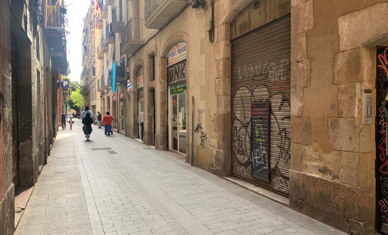 Resale - Local comercial - Barcelona - Ciutat Vella / El Raval