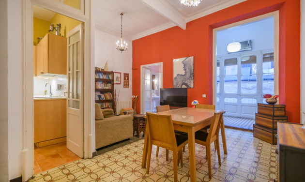 Reventa - Apartamento / piso - Barcelona - Ciutat Vella