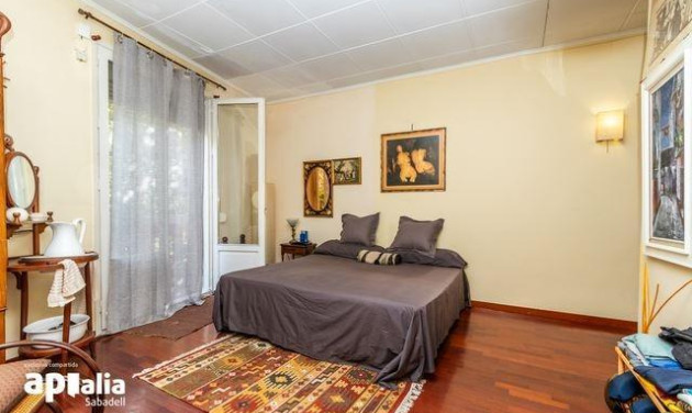 Reventa - Apartamento / piso - Sabadell - Centro