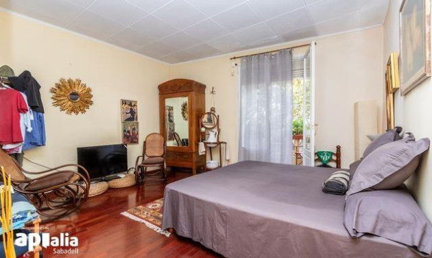 Reventa - Apartamento / piso - Sabadell - Centro