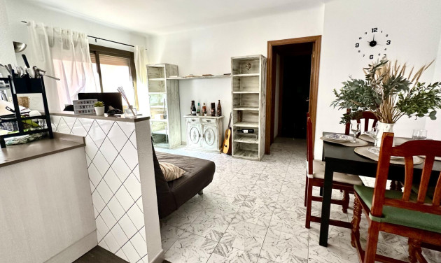 Reventa - Apartamento / piso - Barcelona - Horta - Guinardó / El Carmel