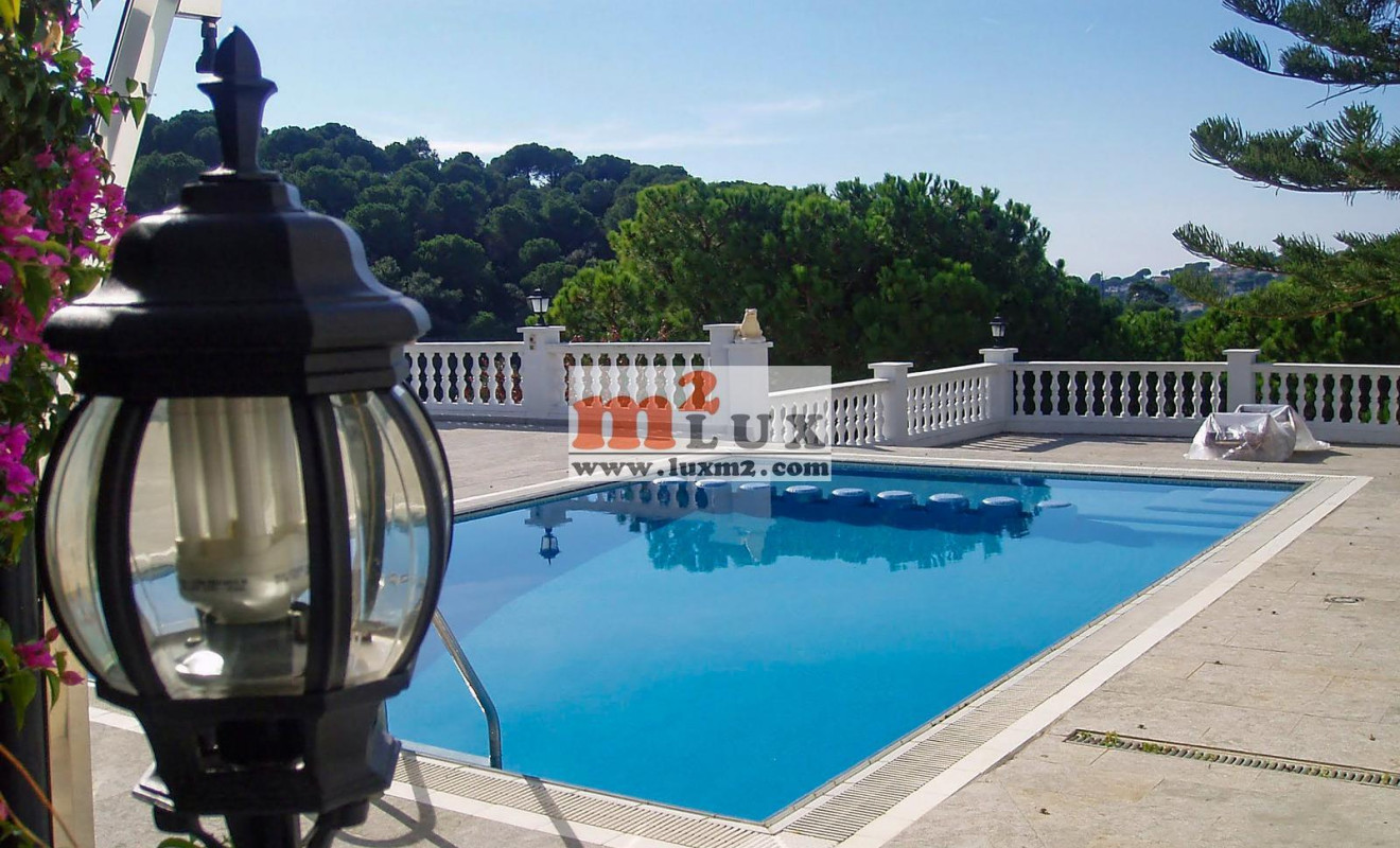 Reventa - Chalet - Lloret de Mar - Canyelles