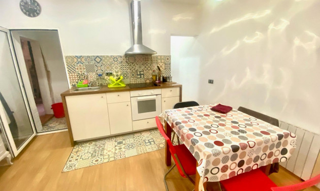 Reventa - Apartamento / piso - Barcelona - Horta - Guinardó / El Guinardó