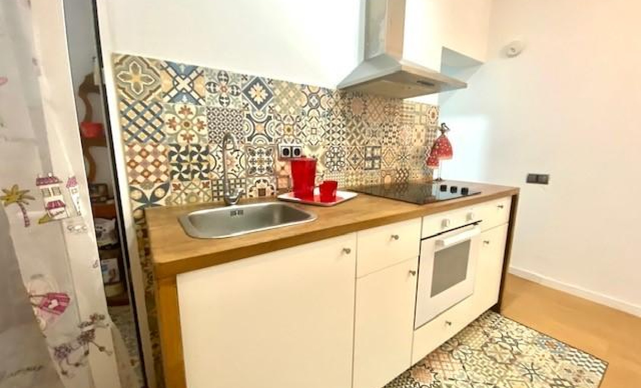 Reventa - Apartamento / piso - Barcelona - Horta - Guinardó / El Guinardó