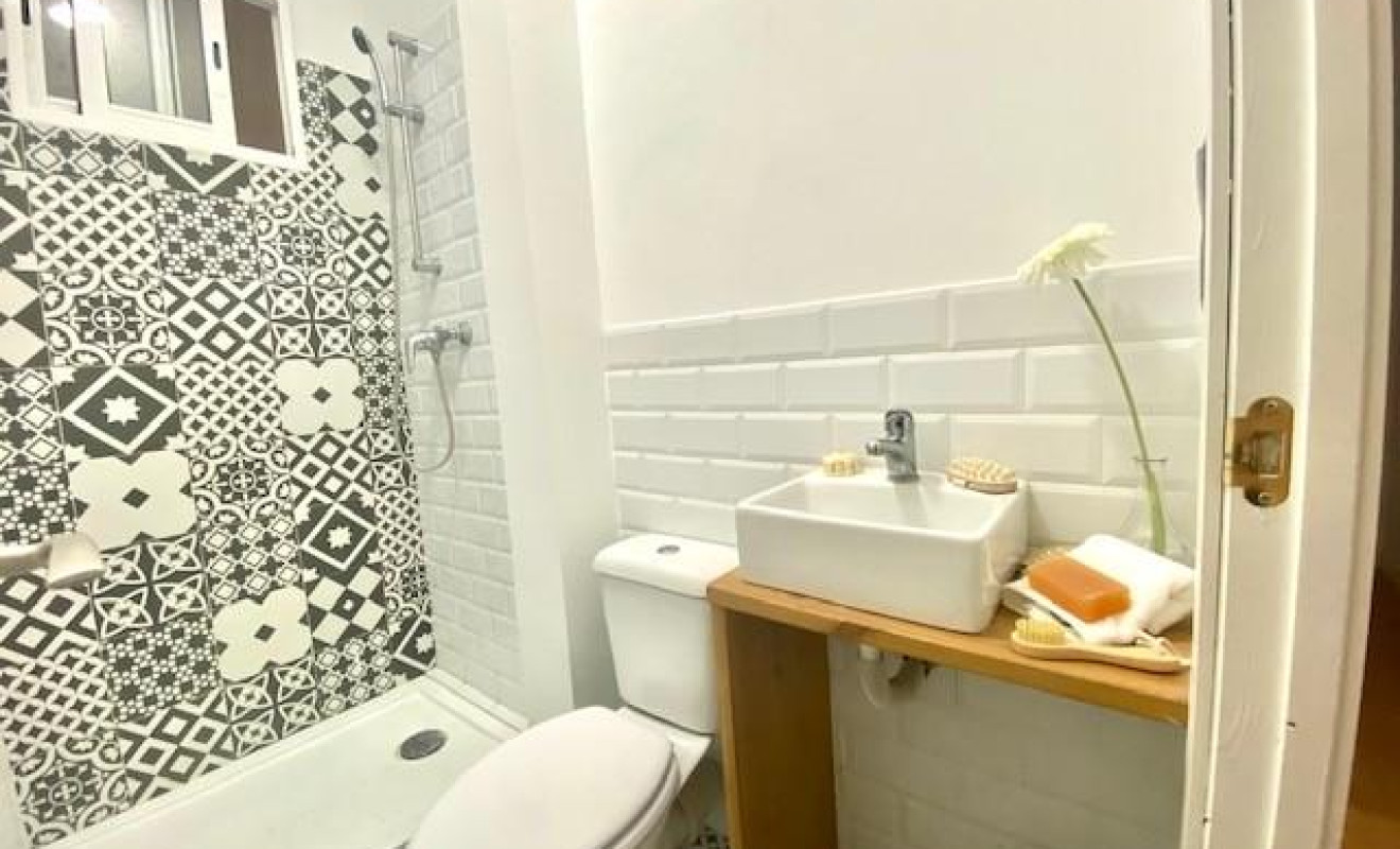 Reventa - Apartamento / piso - Barcelona - Horta - Guinardó / El Guinardó