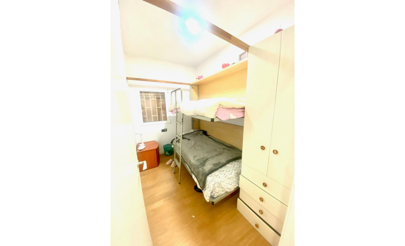 Reventa - Apartamento / piso - Barcelona - Horta - Guinardó / El Guinardó