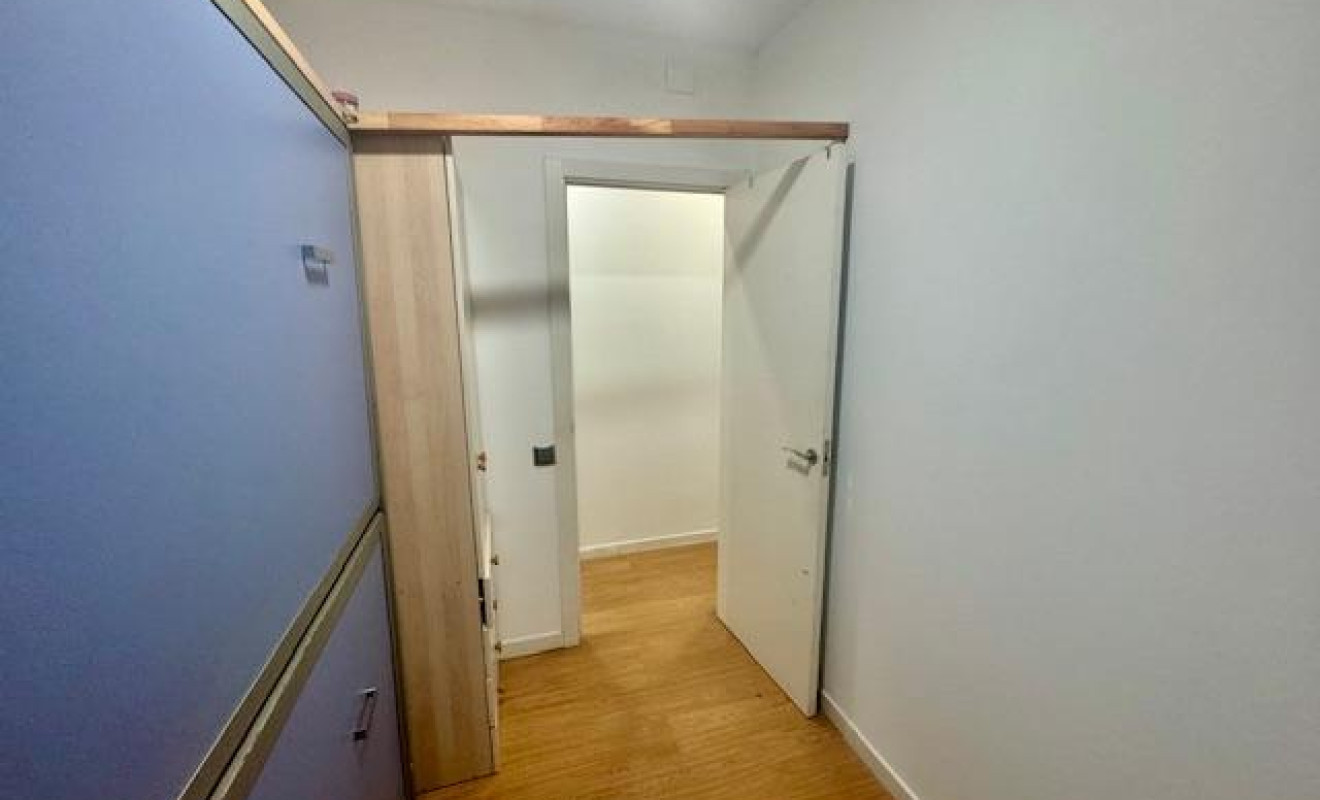 Reventa - Apartamento / piso - Barcelona - Horta - Guinardó / El Guinardó