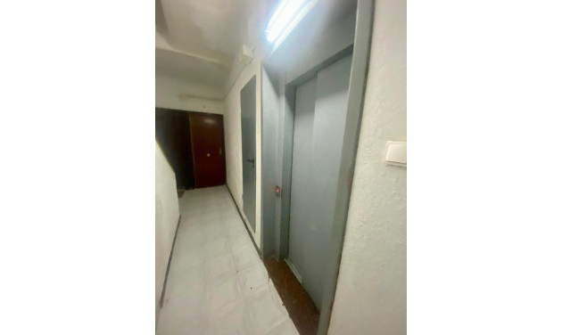 Reventa - Apartamento / piso - Barcelona - Horta - Guinardó / El Guinardó