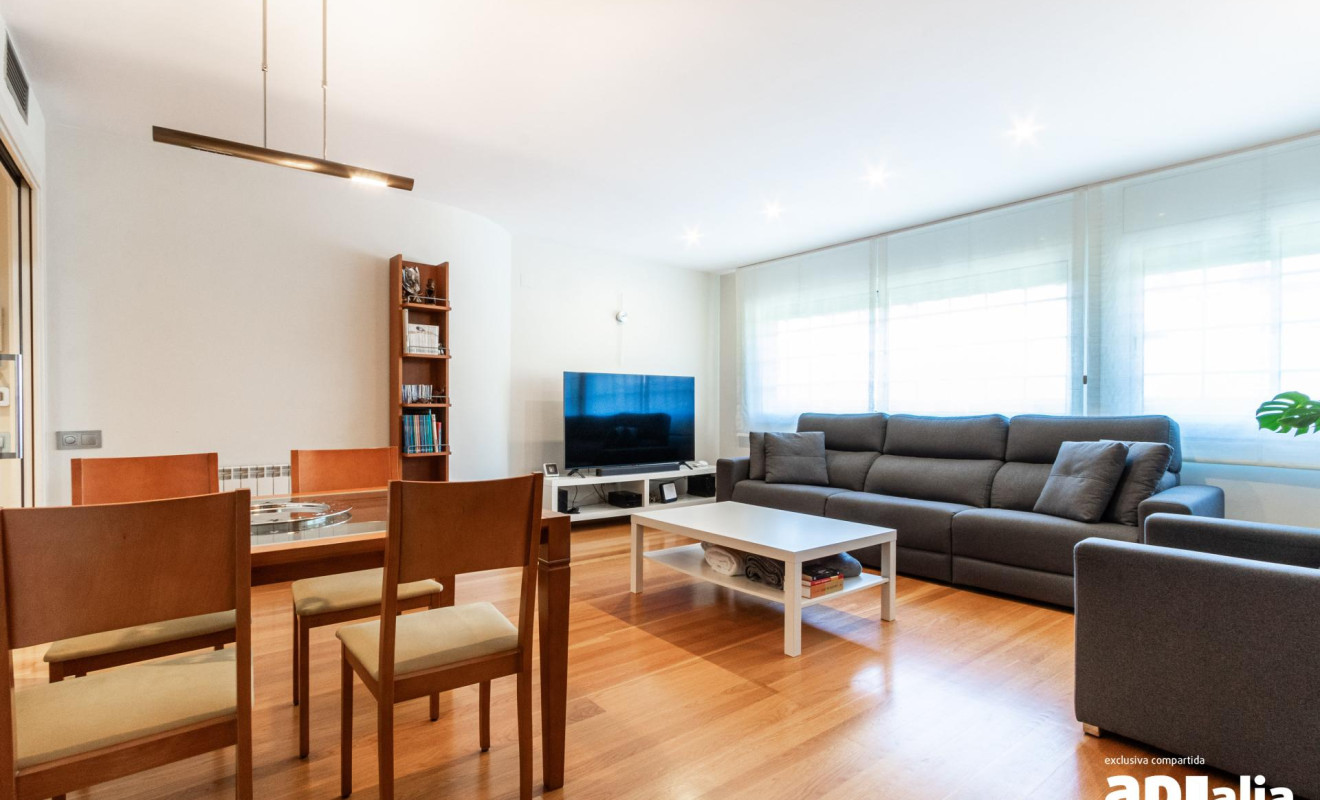 Reventa - Duplex - Sabadell - Hostafranch