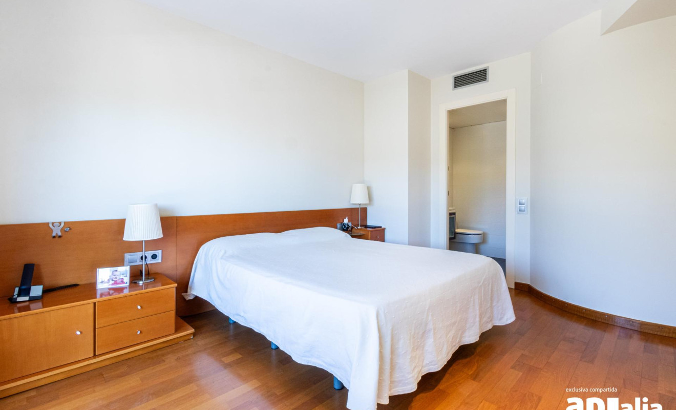 Reventa - Duplex - Sabadell - Hostafranch