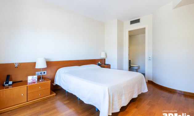 Reventa - Duplex - Sabadell - Hostafranch