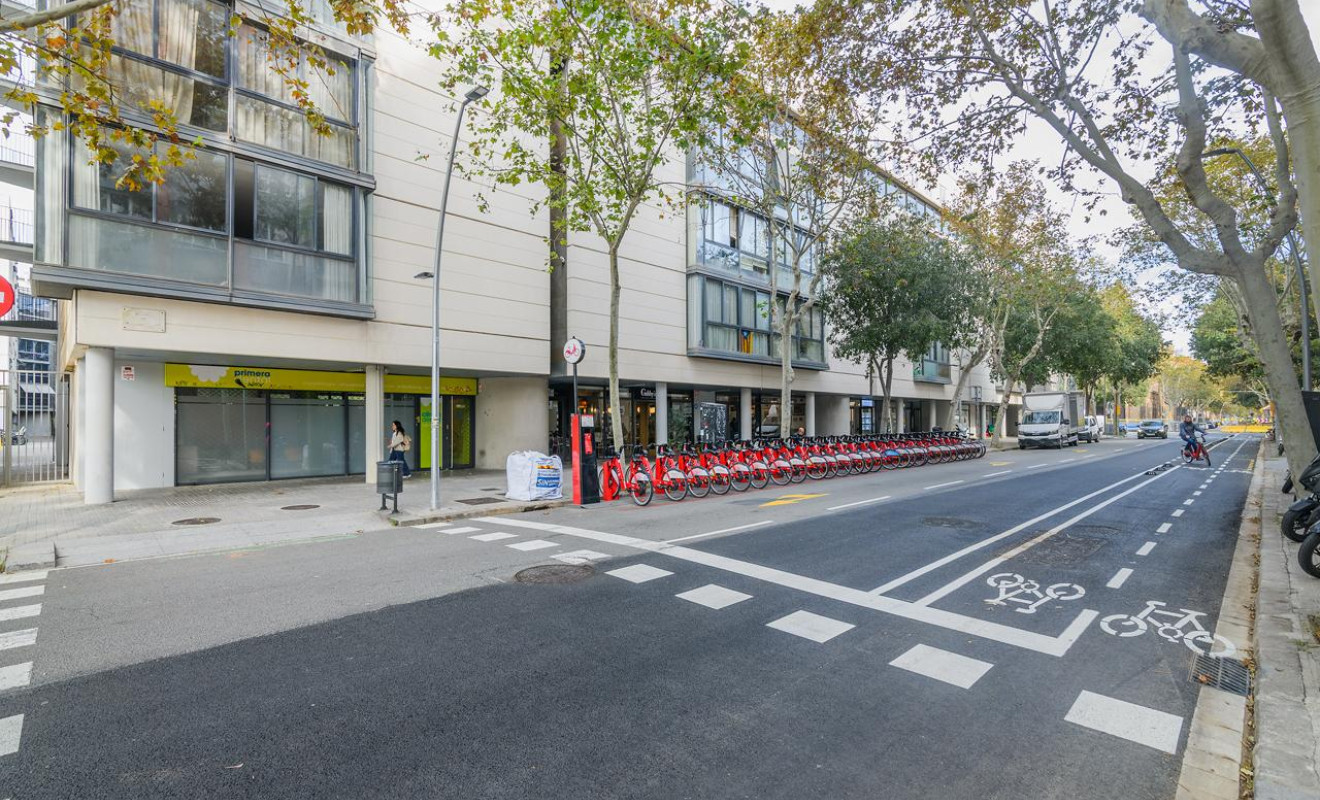 Reventa - Triplex - Barcelona - Sant Martí /  Vila Olímpica