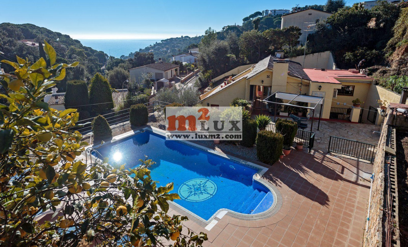 Herverkoop - Villa - Tossa de Mar